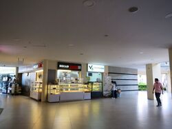Elias Mall (D18), Retail #547591581